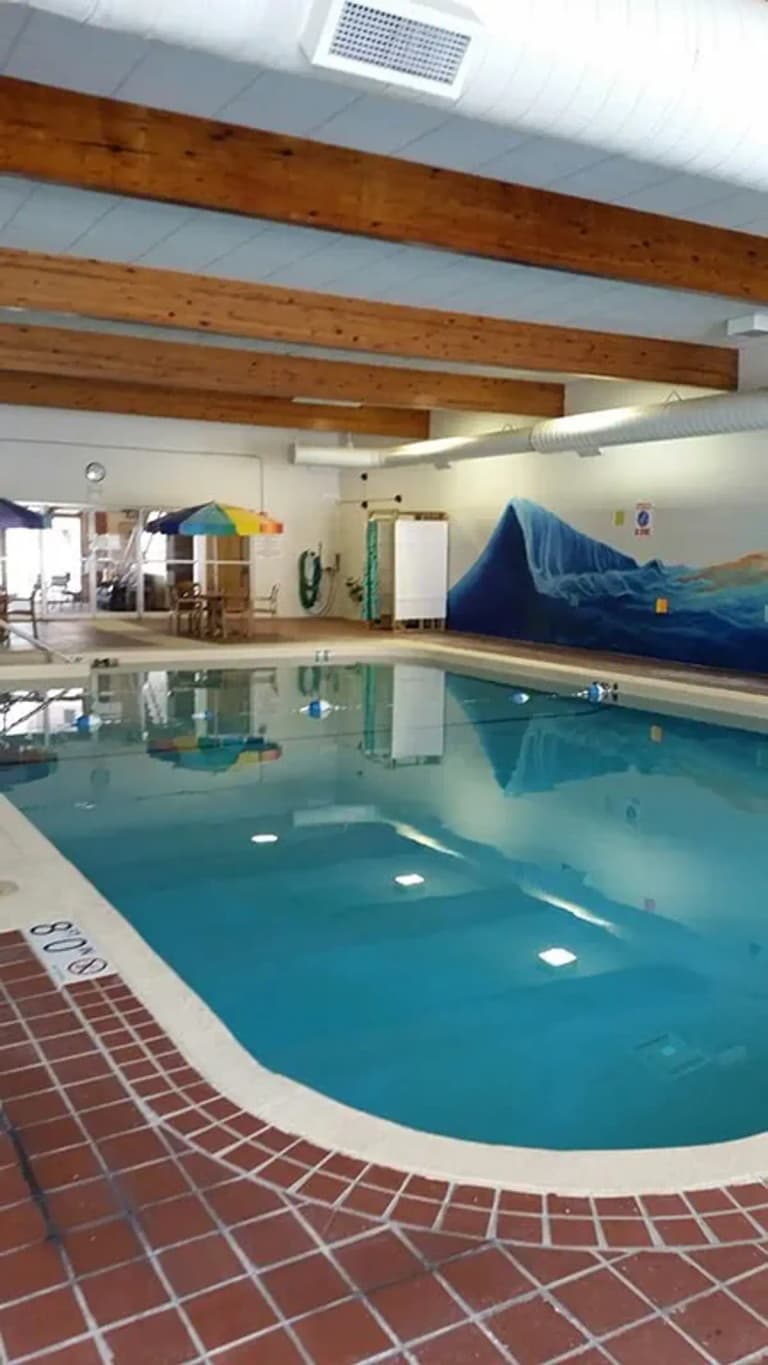 undefined apartments for rent - image - pool-1920w.png