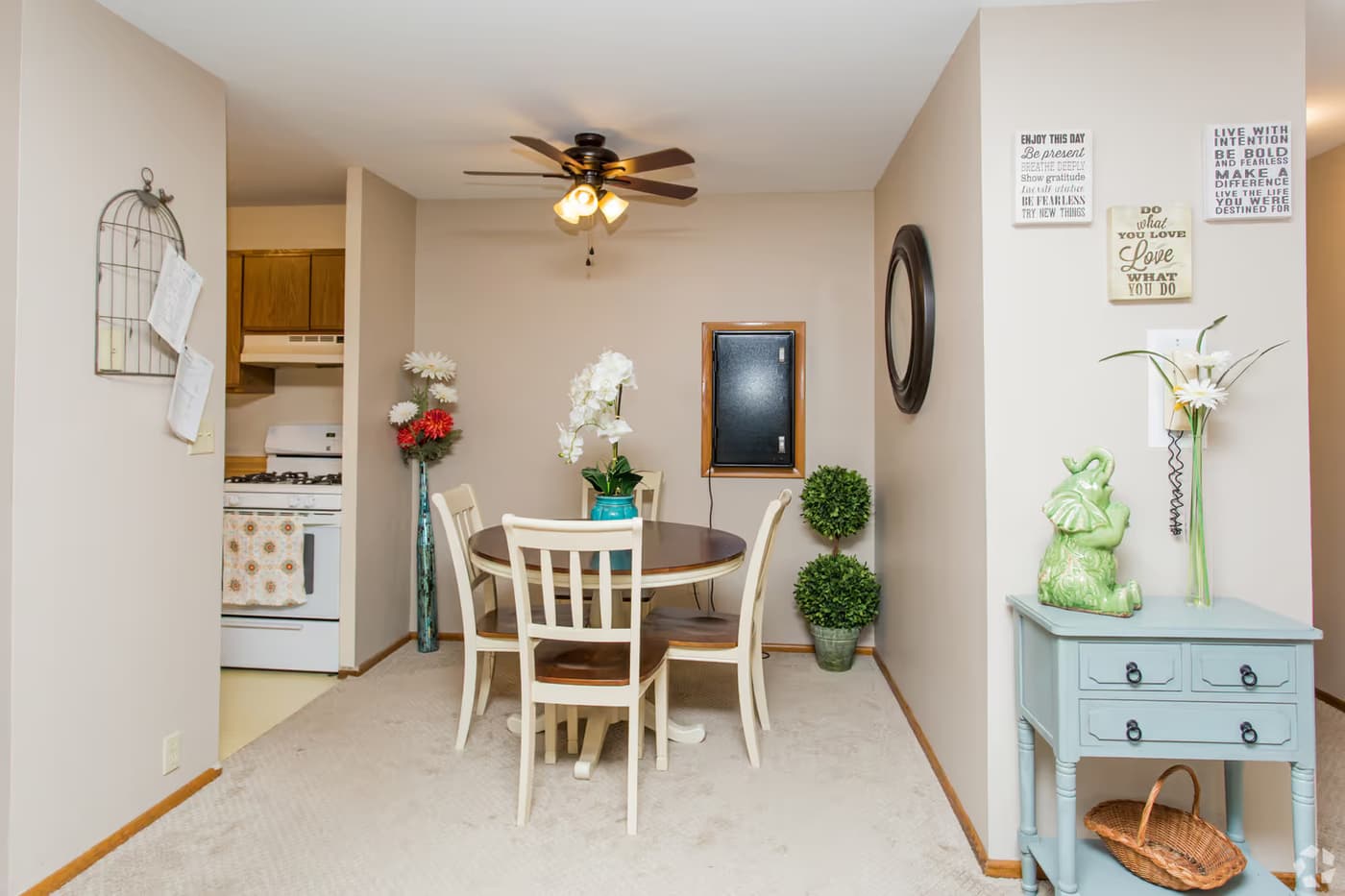 undefined apartments for rent - image - large.jpg_2.avif - 0