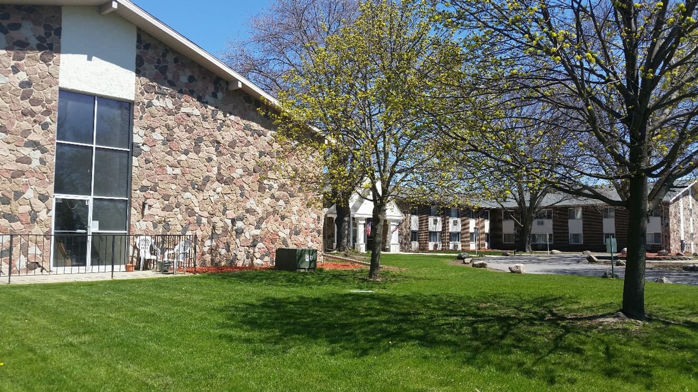 undefined apartments for rent - image - large.jpg_20.jpeg - 2