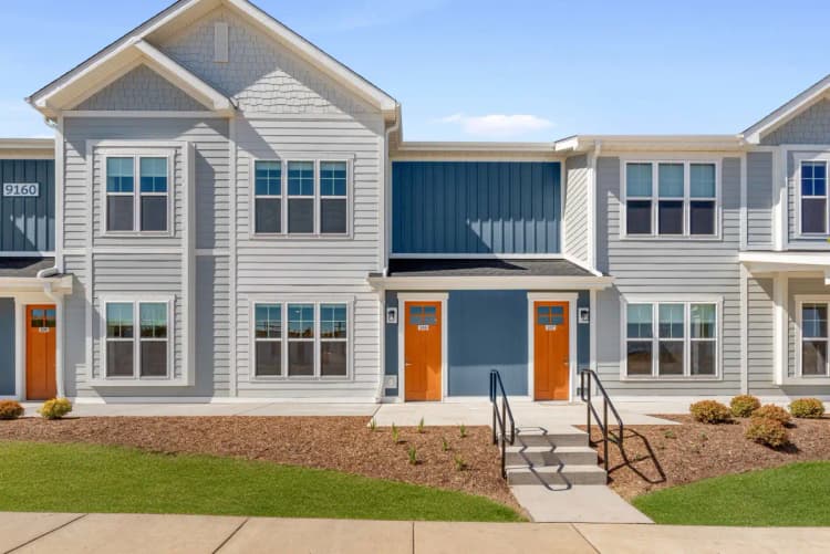 Mount Pleasant apartments for rent - image - 9110 megans wy-45-green-grass.jpg