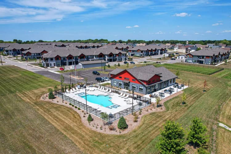 Mount Pleasant apartments for rent - image - tivoli-green-apartment-homes-02.jpg