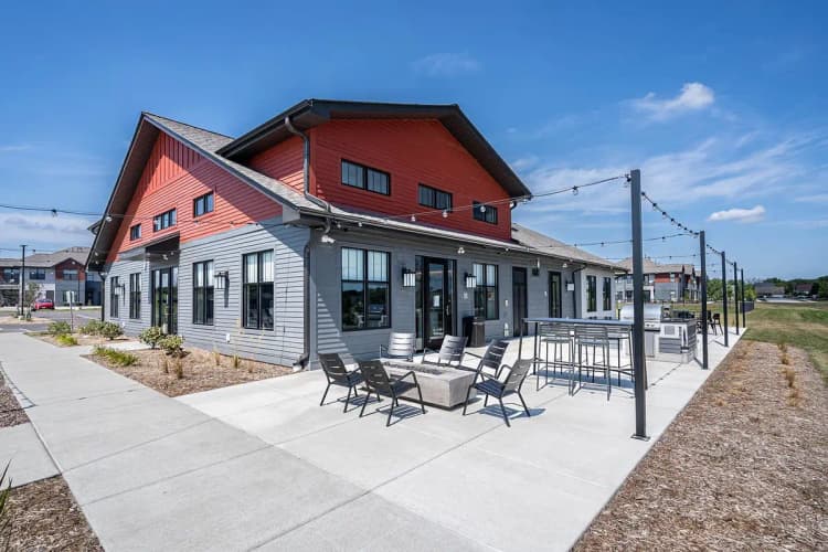 Mount Pleasant apartments for rent - image - tivoli-green-clubhouse.jpg