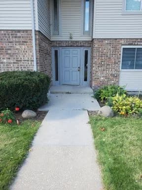Mount Pleasant apartments for rent - Property image - 5030 Graceland Blvd. - 1