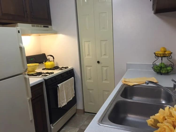 undefined apartments for rent - image - Indian-Hill-008-Apartments.jpg