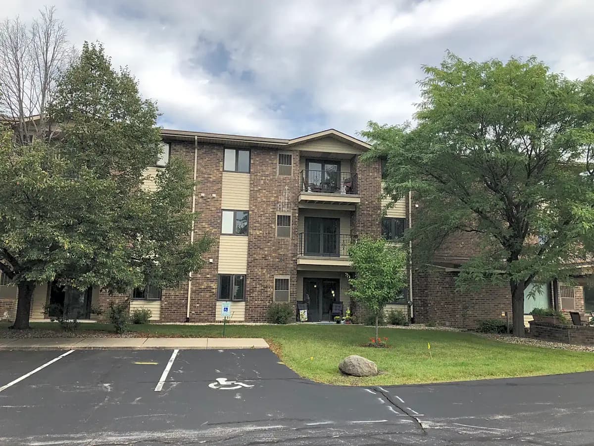 undefined apartments for rent - image - 7fd3782654e10e7badb11aa17e5f6358.png