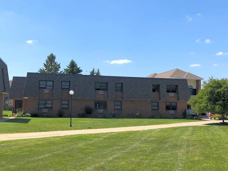 undefined apartments for rent - image - 3744516f5d0a0158acf08d3d4491bb07.png